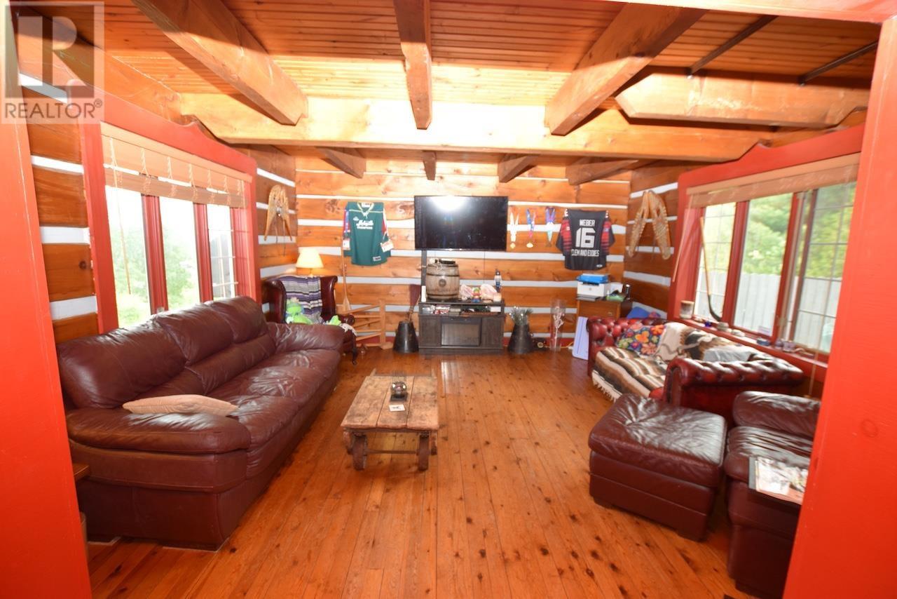4517 Highway 17, Spragge, Ontario  P0R 1K0 - Photo 5 - SM252159
