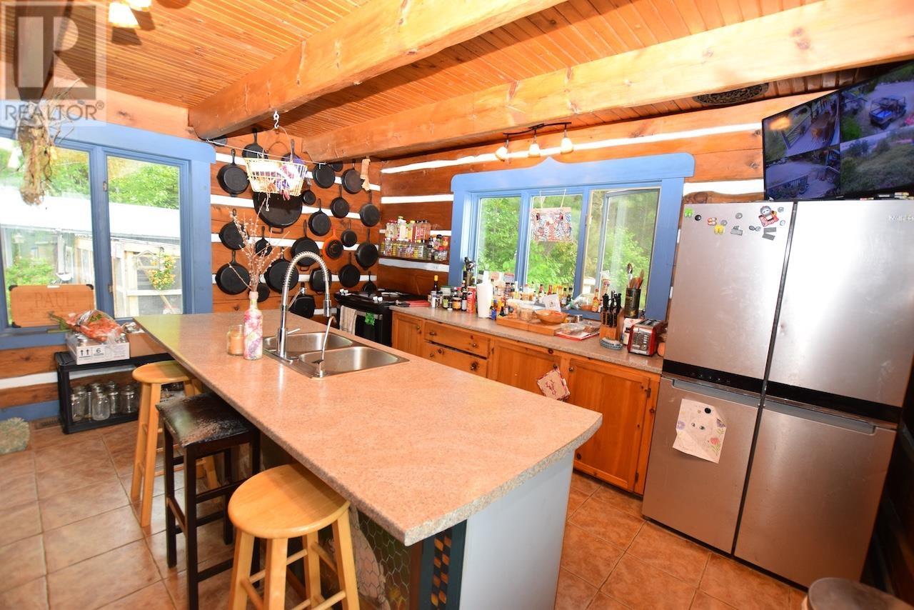 4517 Highway 17, Spragge, Ontario  P0R 1K0 - Photo 9 - SM252159