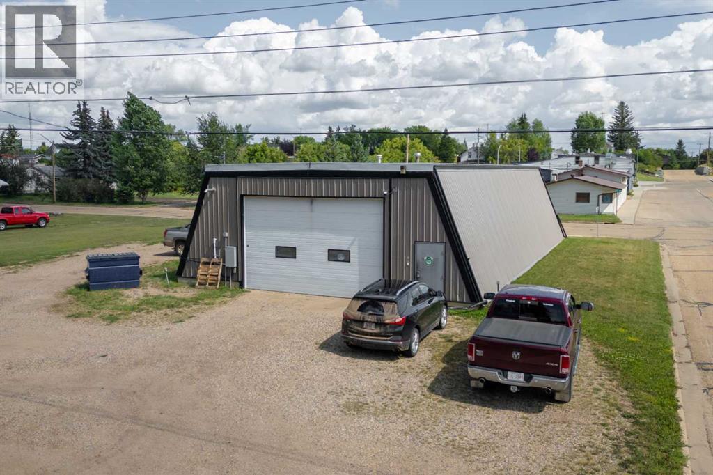 4901 48 Street, Sedgewick, Alberta  T0B 4C0 - Photo 2 - A2248628