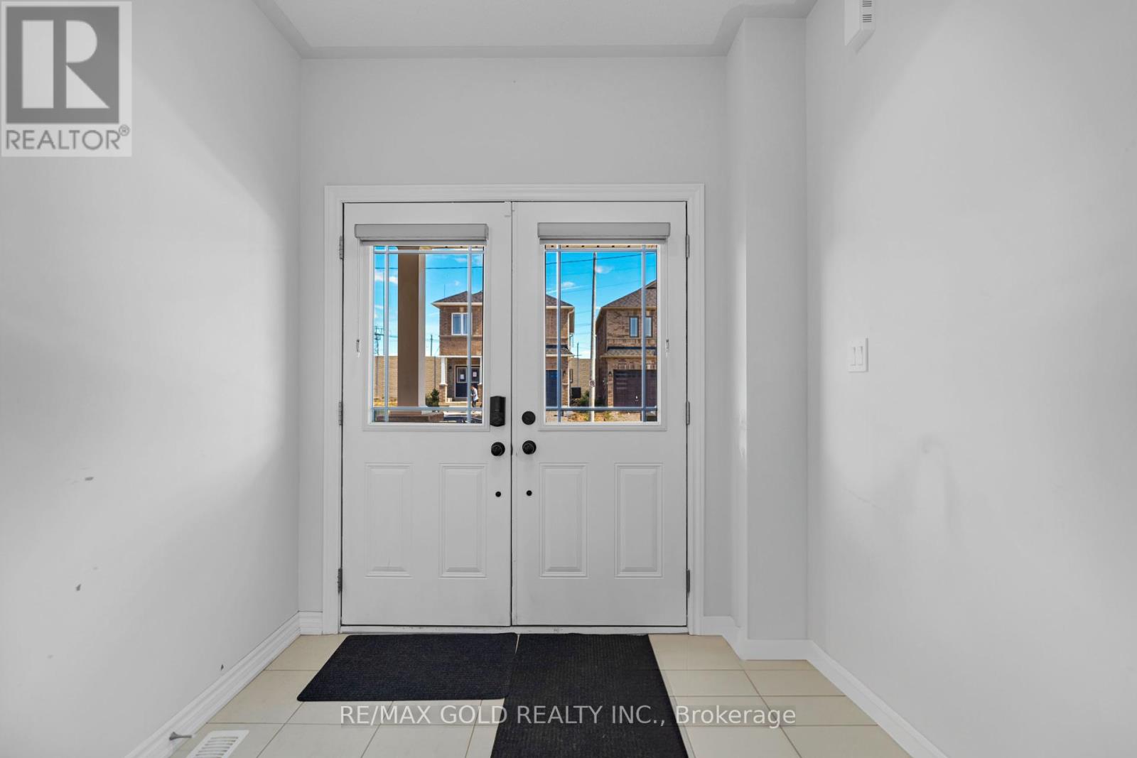 109 Palace Street, Thorold, Ontario  L2V 0M9 - Photo 22 - X12353334