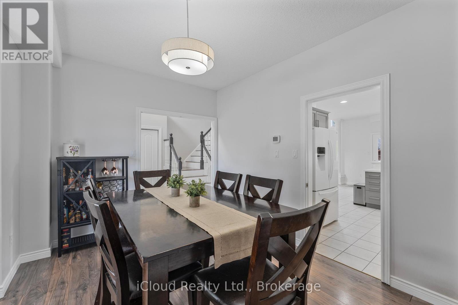 2 Redfern Street, Orangeville, Ontario  L9W 5C8 - Photo 16 - W12310125