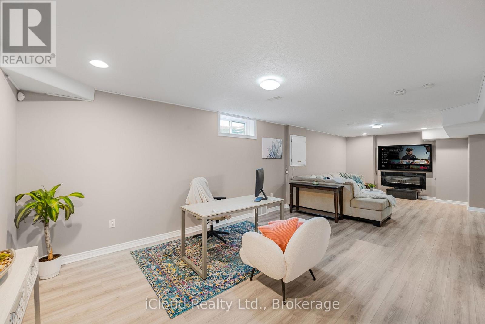 2 Redfern Street, Orangeville, Ontario  L9W 5C8 - Photo 29 - W12310125