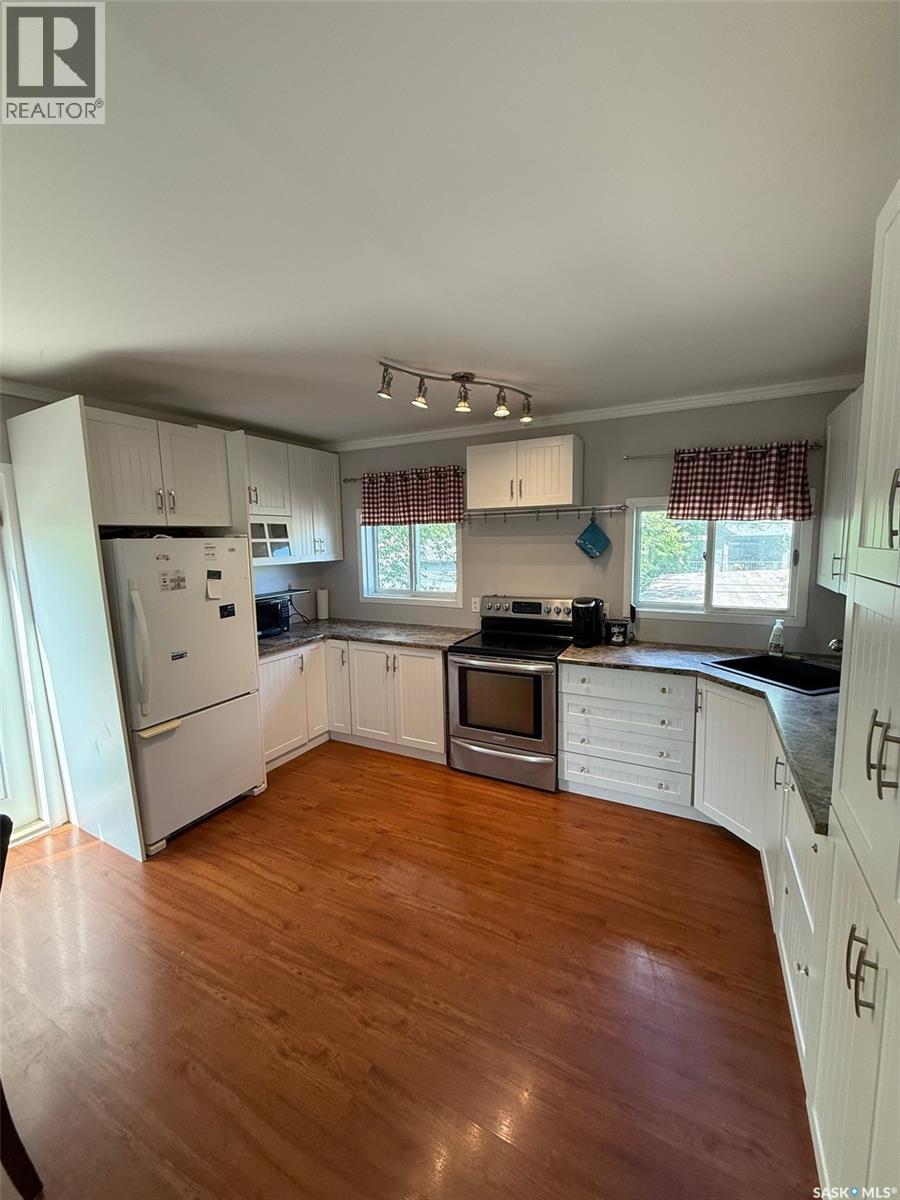 992 Terry Street, Cochin, Saskatchewan  S0M 0L0 - Photo 13 - SK016153