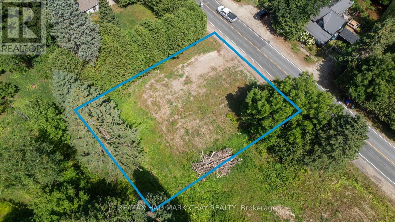 8968 County Road 9, Clearview, Ontario  L0M 1G0 - Photo 3 - S12355101