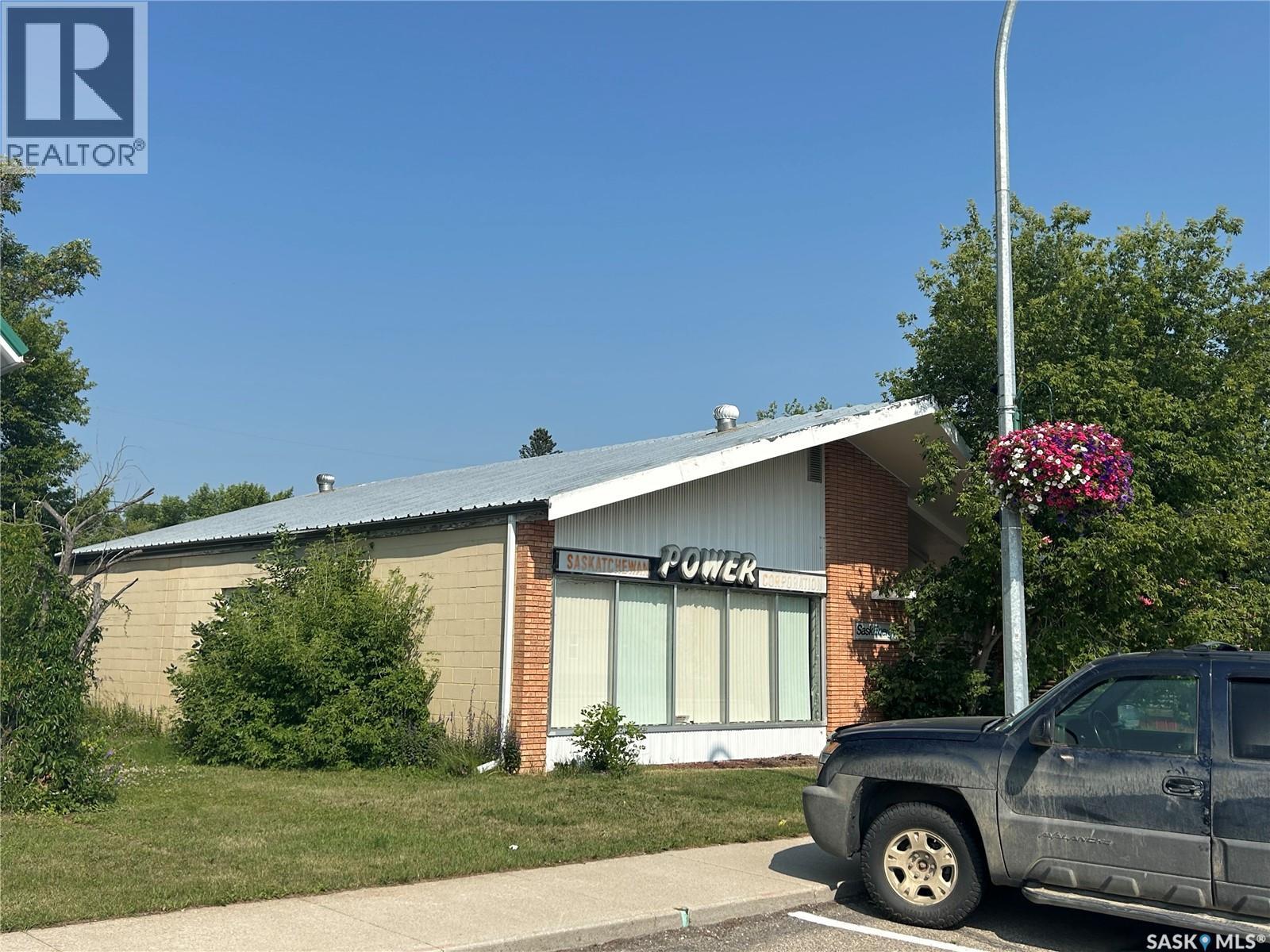 812 Desmond Street, Grenfell, Saskatchewan  S0G 2B0 - Photo 2 - SK016152