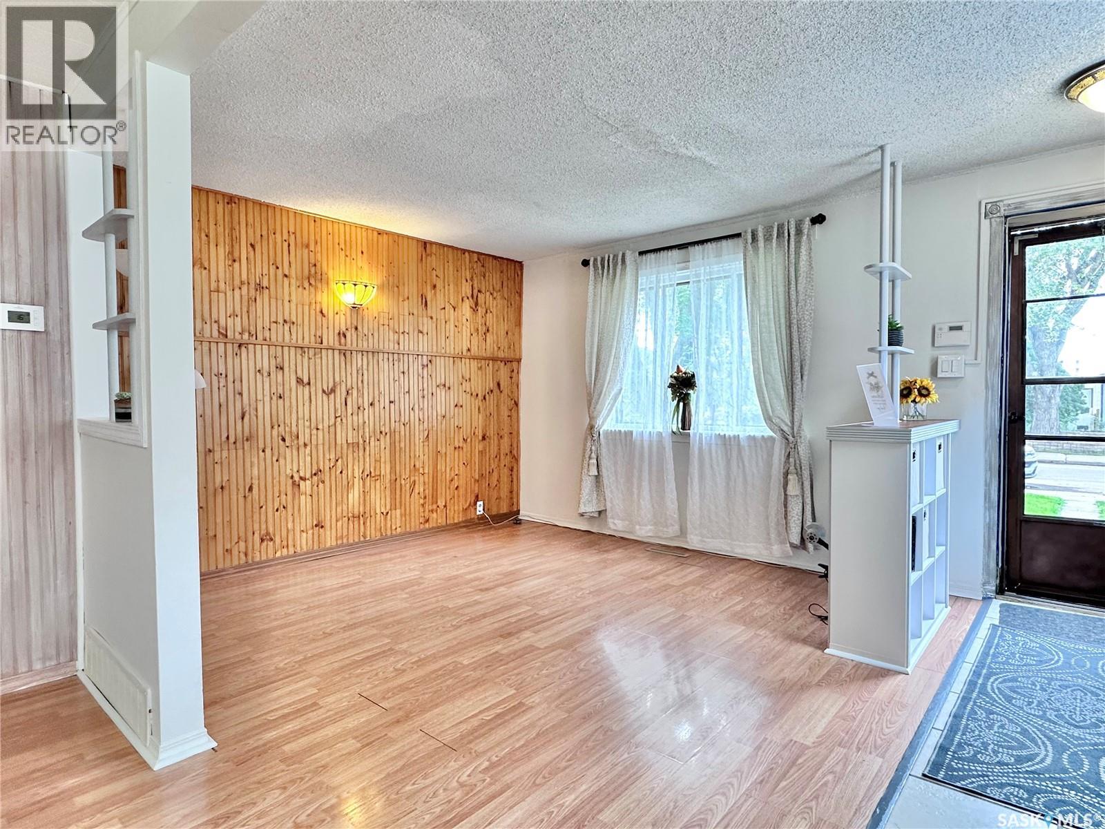 1026 L Avenue N, Saskatoon, Saskatchewan  S7L 2R8 - Photo 6 - SK016146
