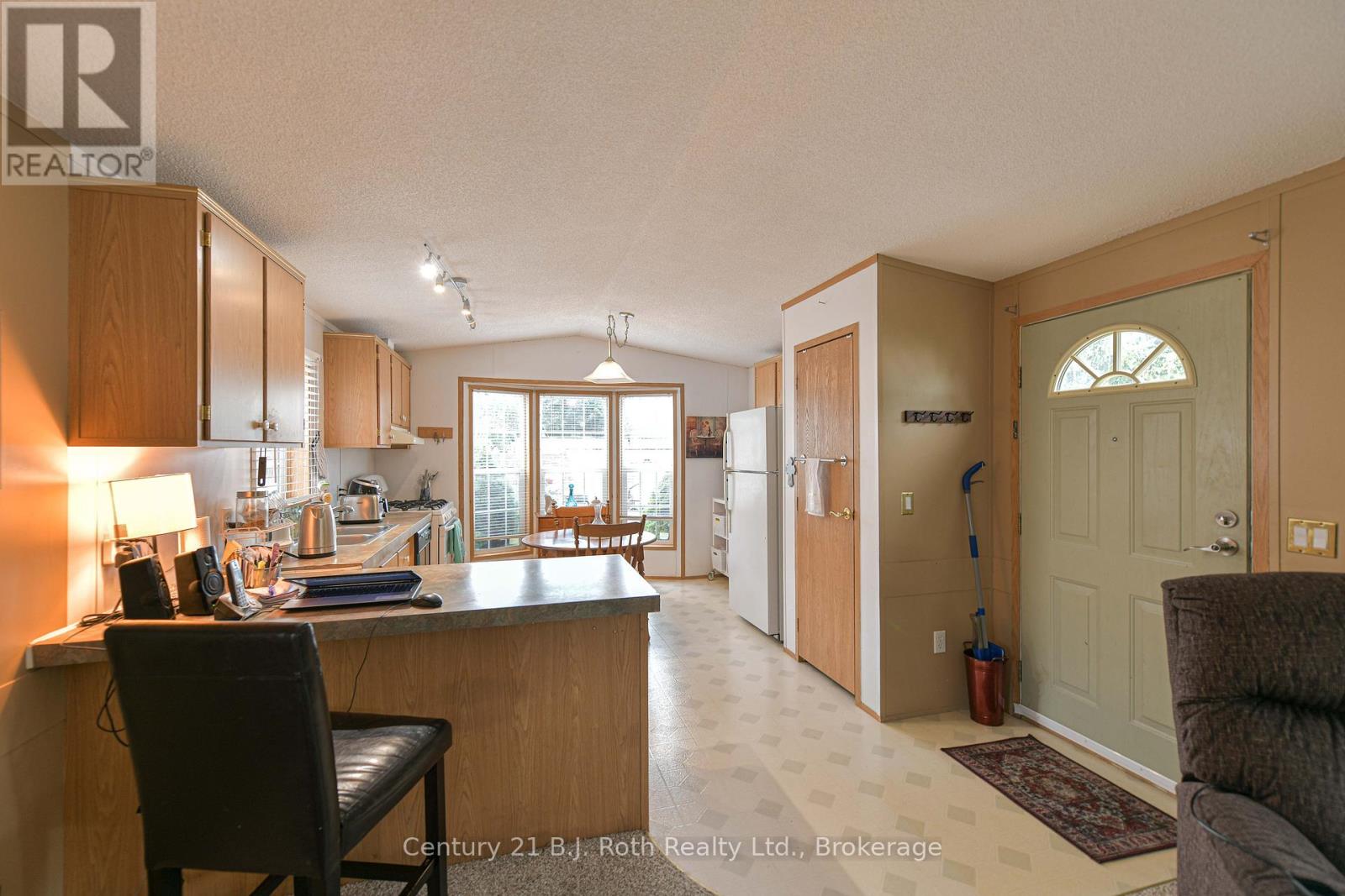 4105 Spruce Road, Severn, Ontario  L3V 6H4 - Photo 11 - S12303133