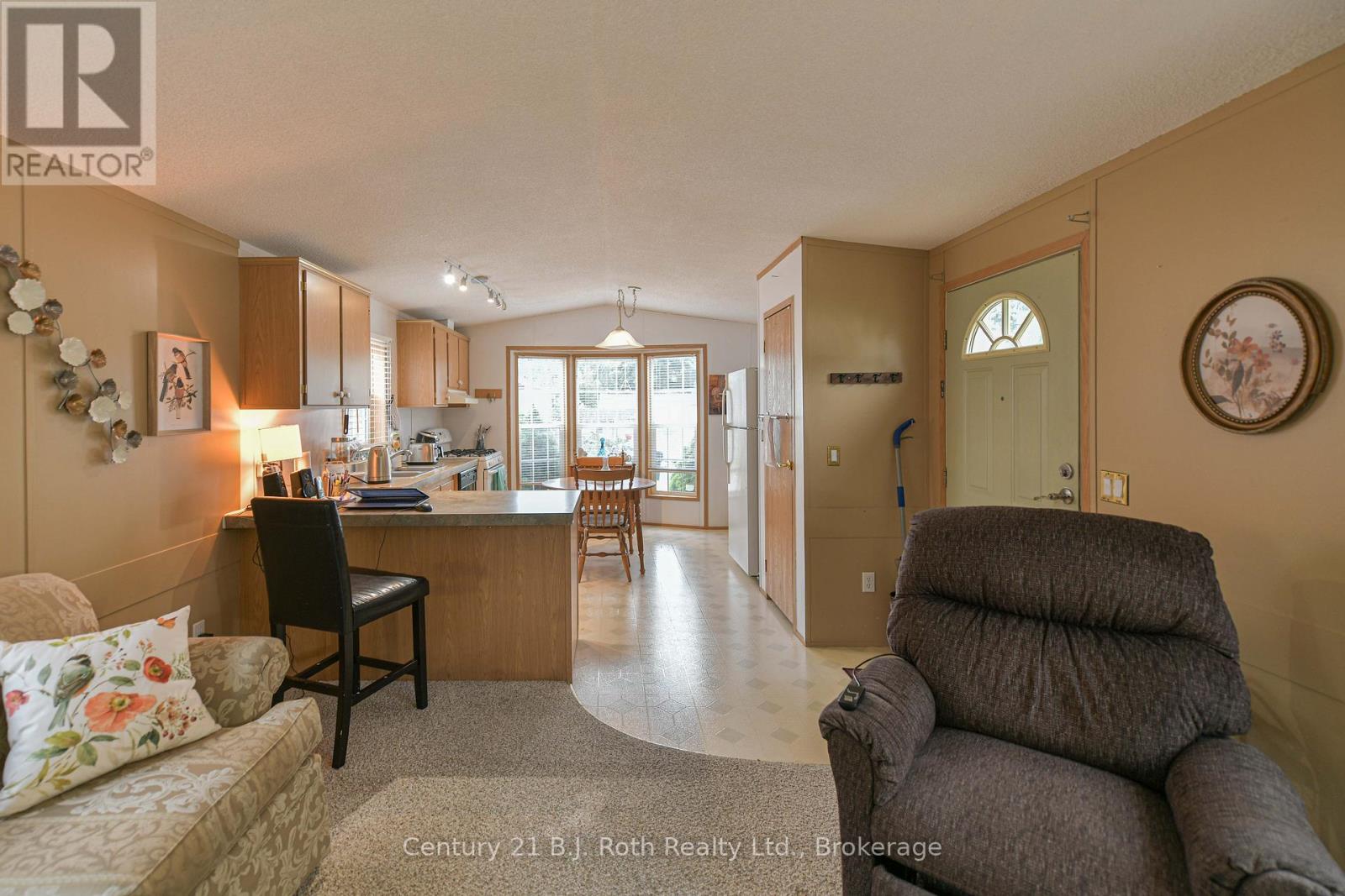 4105 Spruce Road, Severn, Ontario  L3V 6H4 - Photo 10 - S12303133