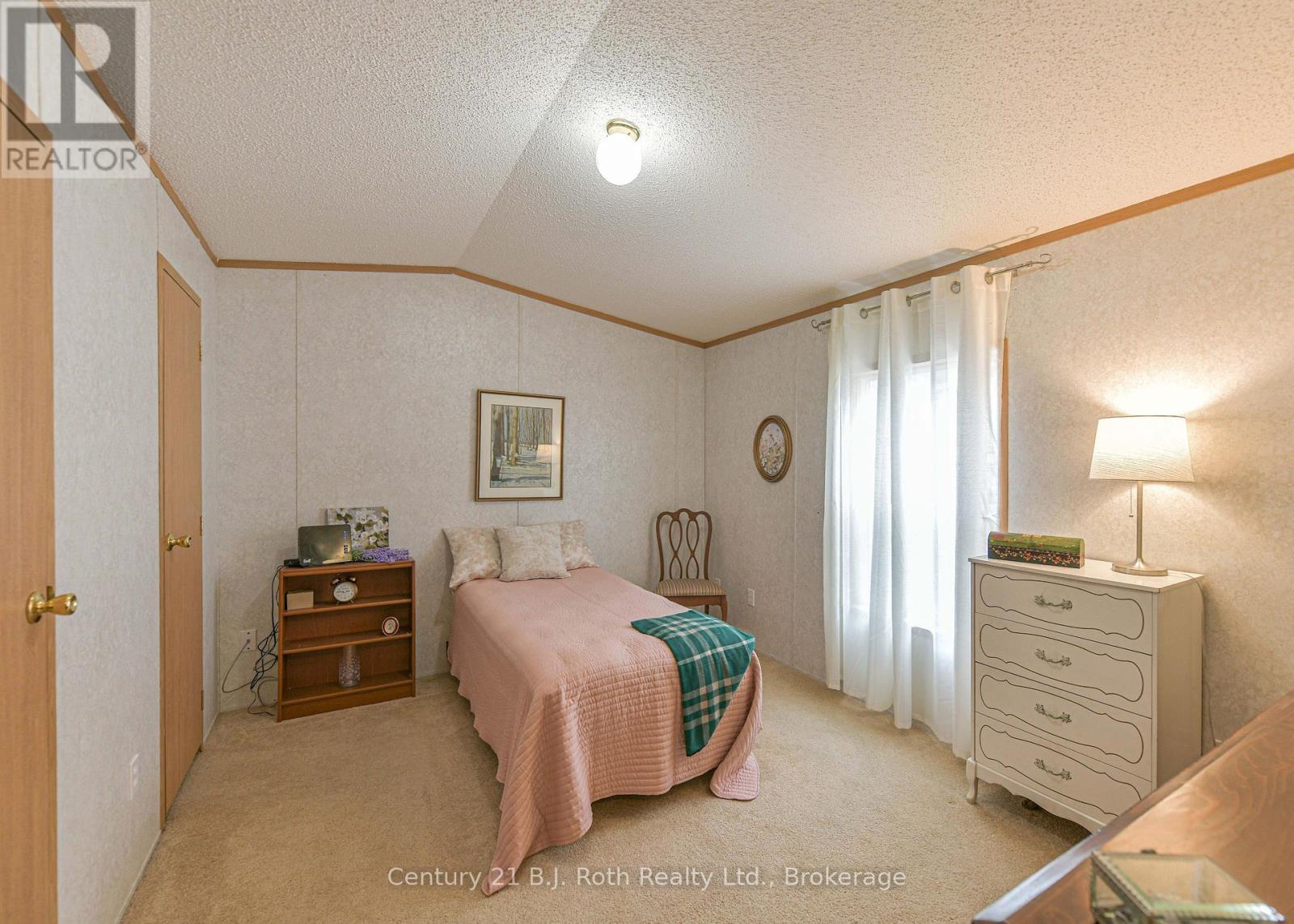 4105 Spruce Road, Severn, Ontario  L3V 6H4 - Photo 25 - S12303133