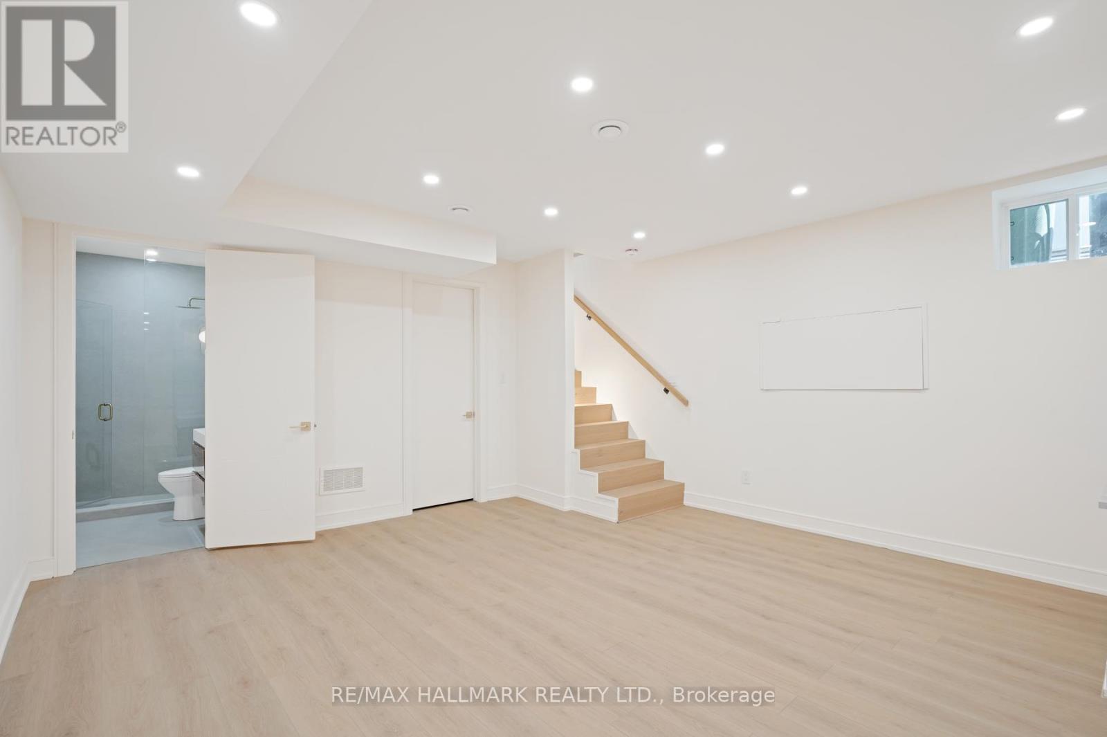 104 Newcastle Street, Toronto, Ontario  M8Z 1C8 - Photo 41 - W12355077