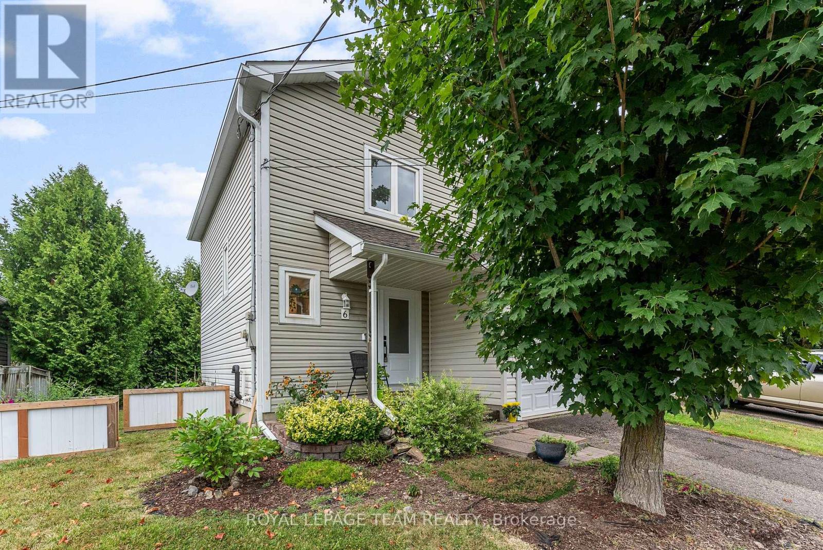 6 Jason Street, Whitewater Region, Ontario  K0J 1K0 - Photo 2 - X12355299