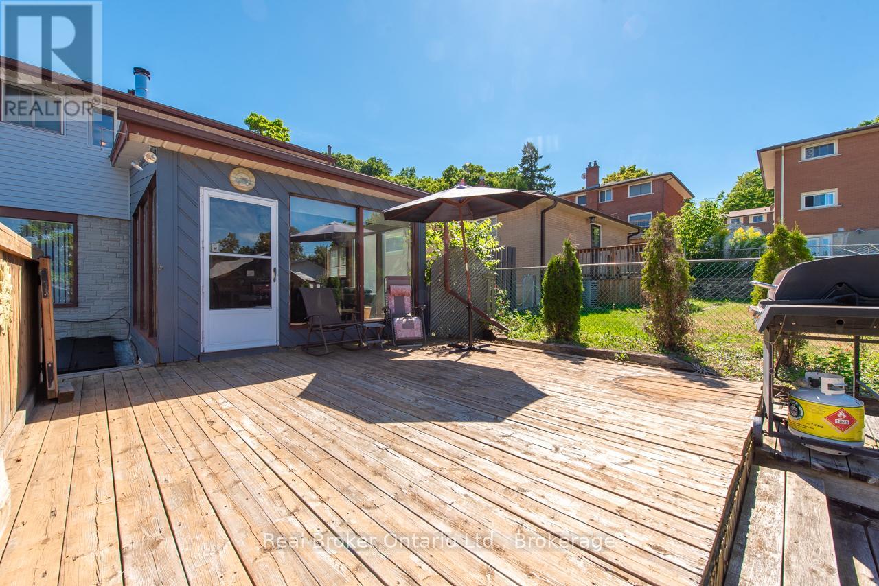 58 Fourth Avenue, Cambridge, Ontario  N1S 2E1 - Photo 15 - X12355278