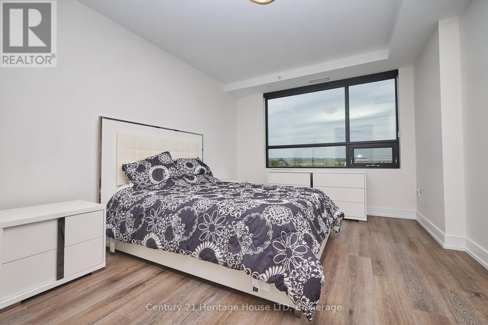 407 - 300b Fourth Avenue, St. Catharines, Ontario  L2S 0E6 - Photo 11 - X12355276