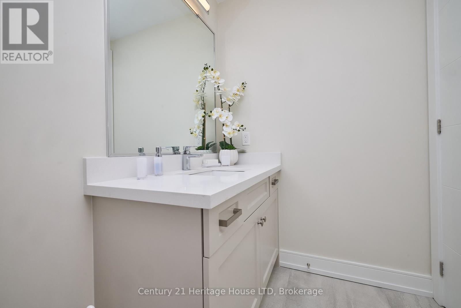 407 - 300b Fourth Avenue, St. Catharines, Ontario  L2S 0E6 - Photo 18 - X12355276