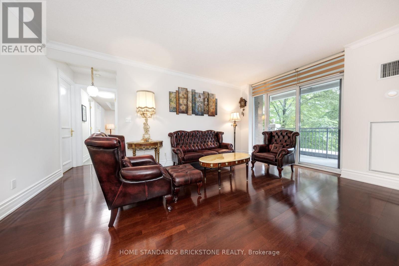 310 - 10 Old York Mills Road, Toronto, Ontario  M2P 2G9 - Photo 11 - C12355221