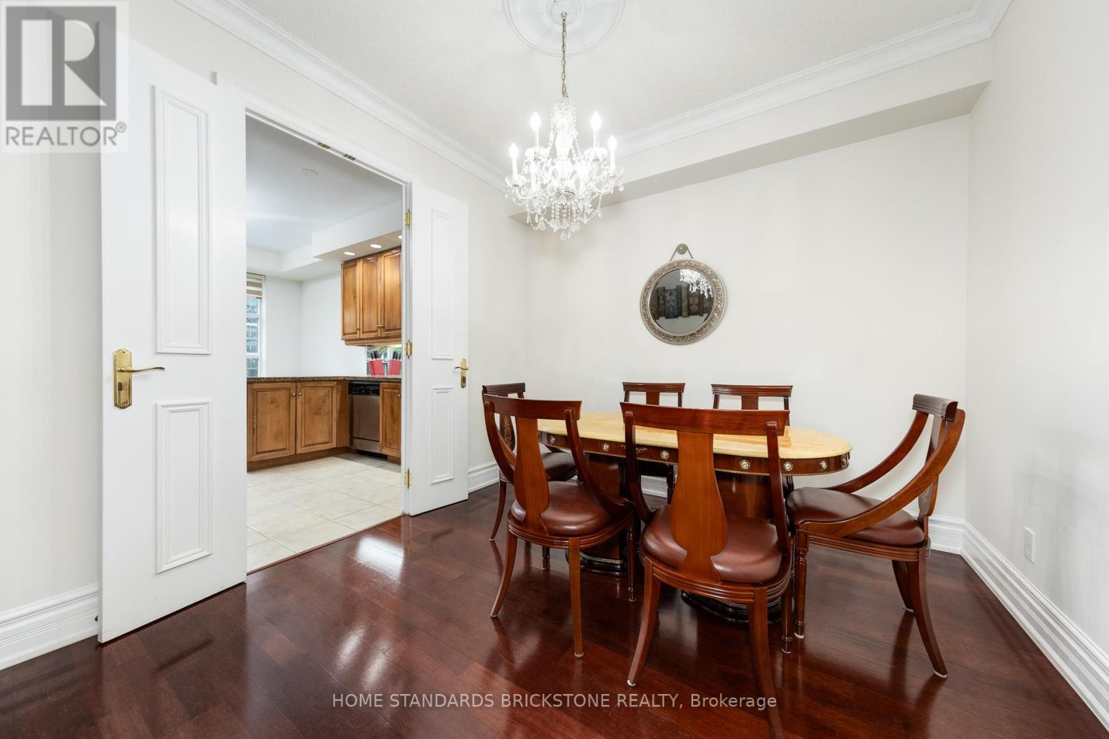 310 - 10 Old York Mills Road, Toronto, Ontario  M2P 2G9 - Photo 13 - C12355221