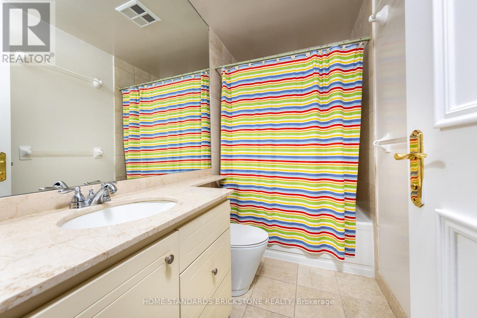 310 - 10 Old York Mills Road, Toronto, Ontario  M2P 2G9 - Photo 20 - C12355221