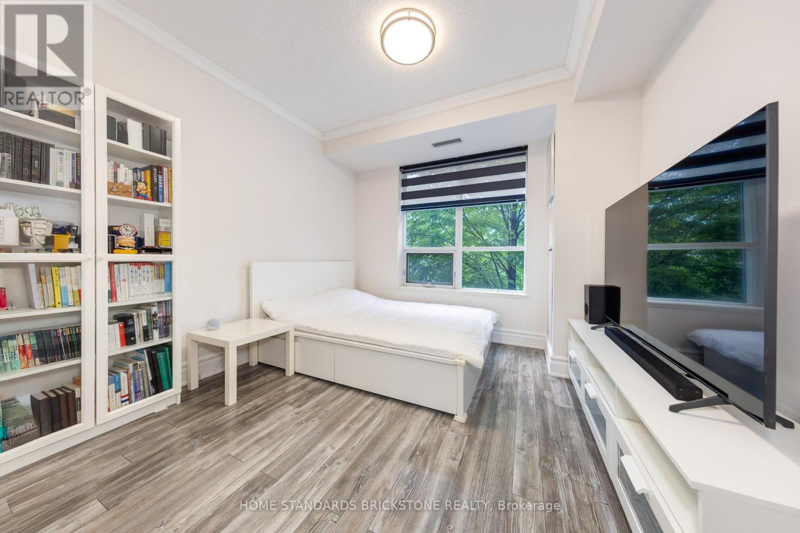 310 - 10 Old York Mills Road, Toronto, Ontario  M2P 2G9 - Photo 21 - C12355221