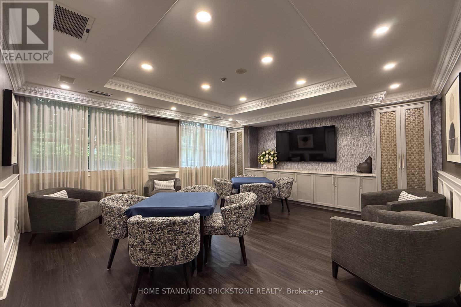 310 - 10 Old York Mills Road, Toronto, Ontario  M2P 2G9 - Photo 32 - C12355221