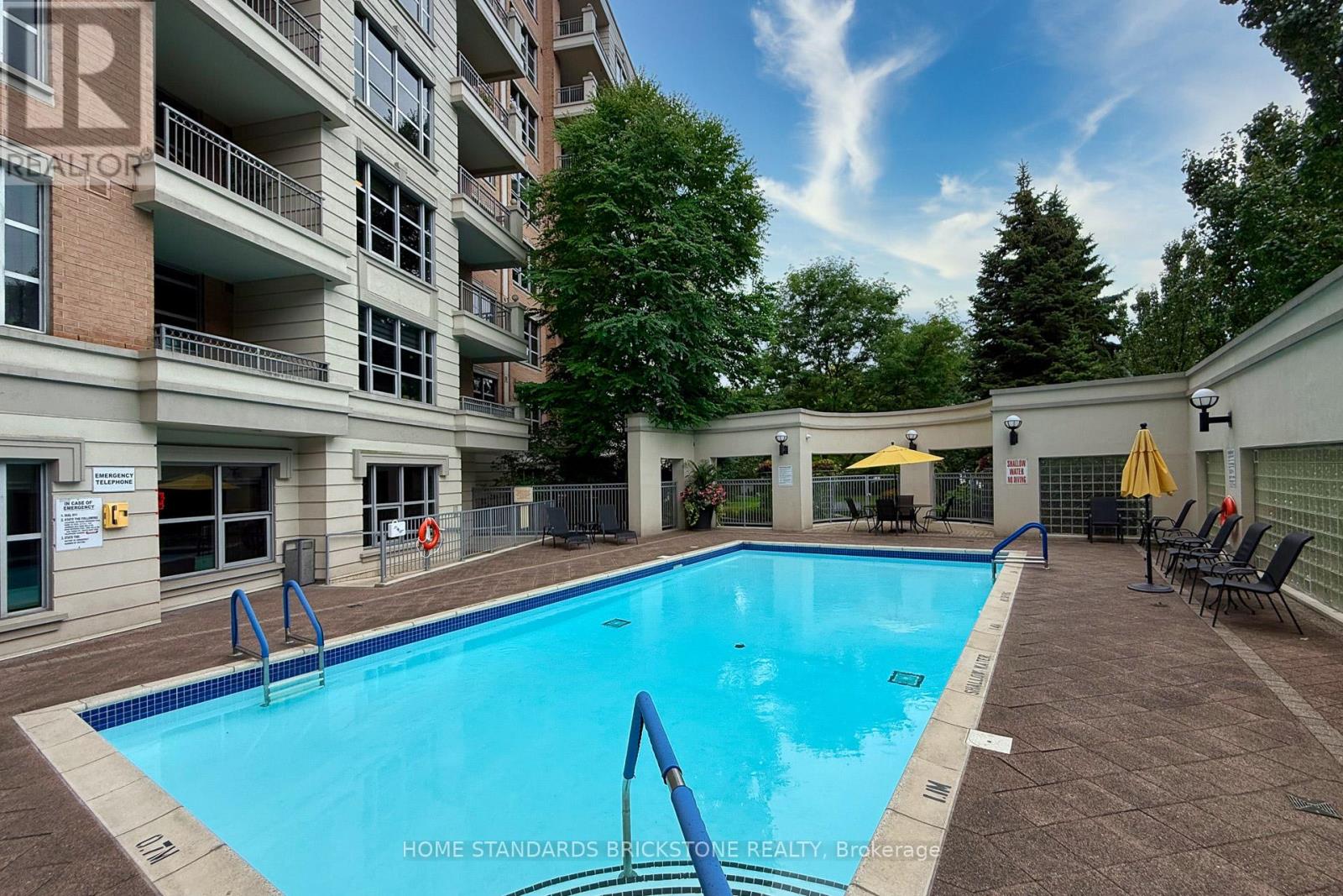 310 - 10 Old York Mills Road, Toronto, Ontario  M2P 2G9 - Photo 7 - C12355221