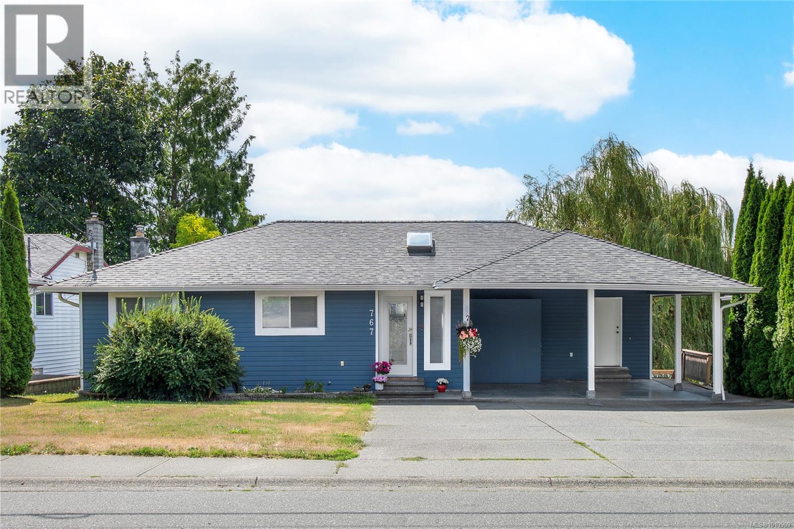 767 Eland Dr, Campbell River, British Columbia  V9W 6Y9 - Photo 1 - 1010909