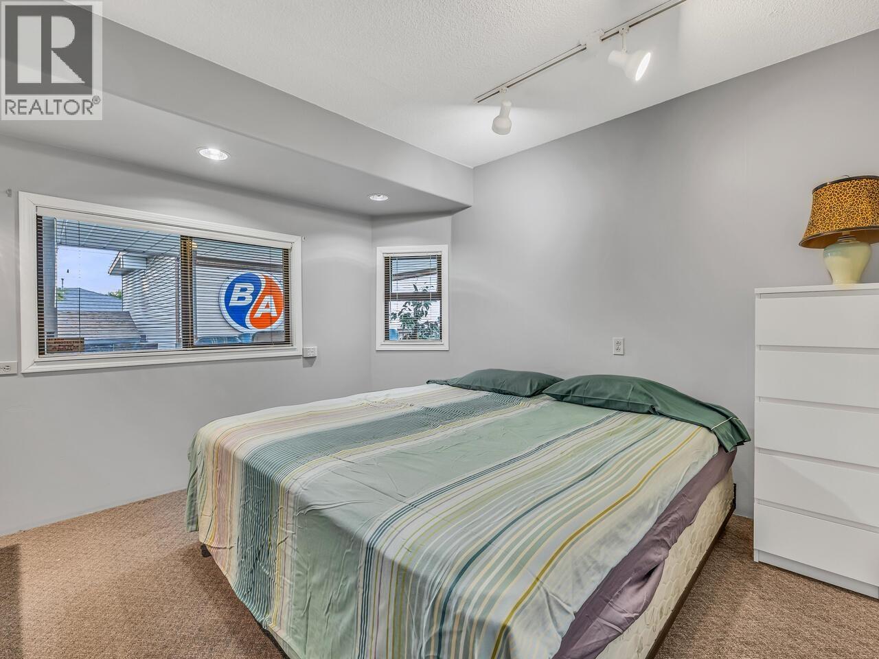 960 Porter Street, Coquitlam, British Columbia  V3J 5C2 - Photo 18 - R3038945