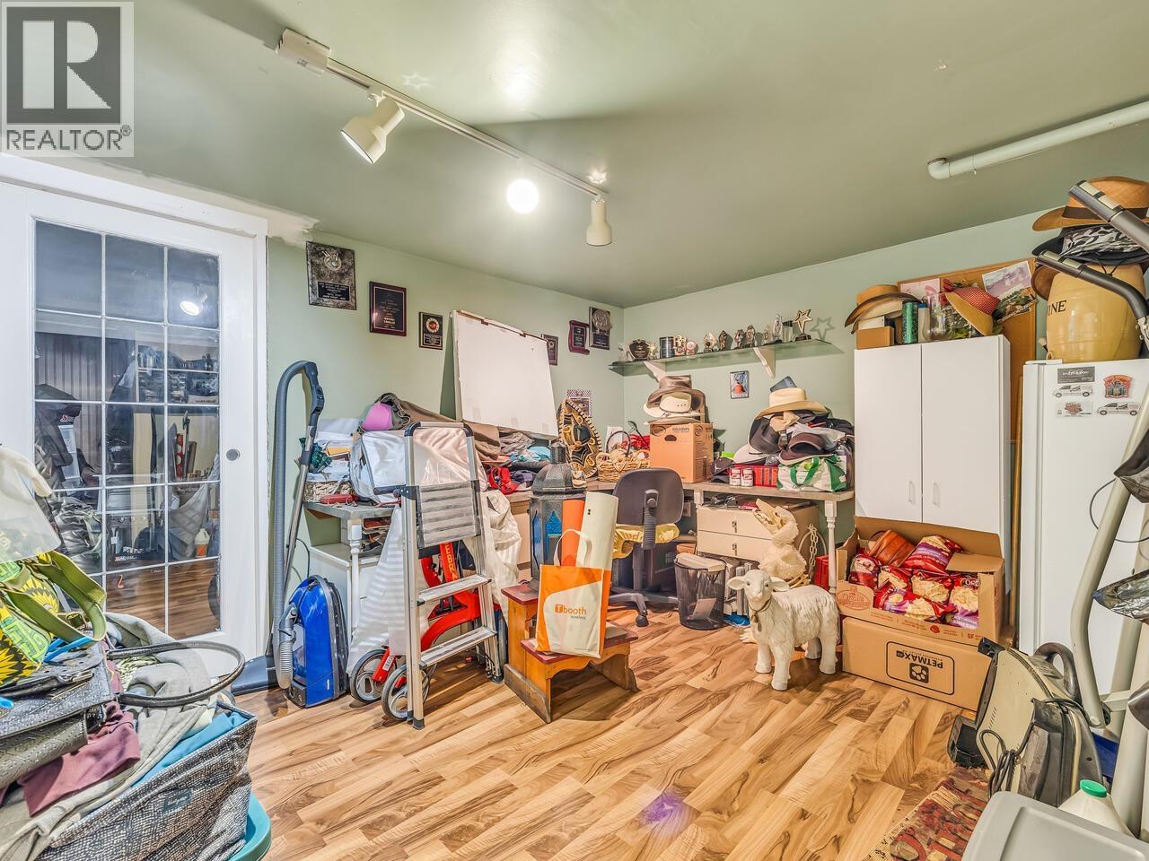 960 Porter Street, Coquitlam, British Columbia  V3J 5C2 - Photo 32 - R3038945