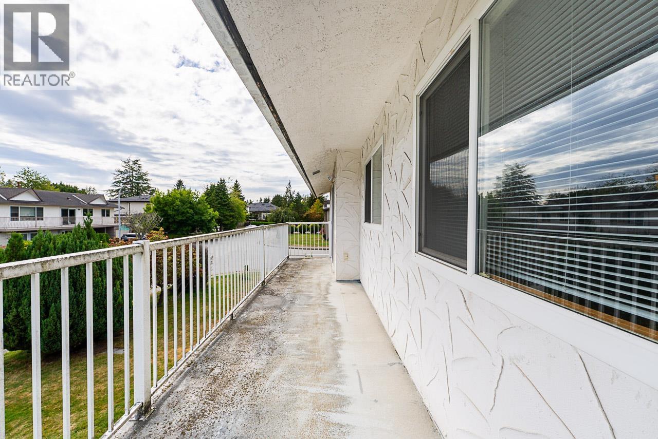 8391 Rideau Drive, Richmond, British Columbia  V7A 4M6 - Photo 14 - R3038965