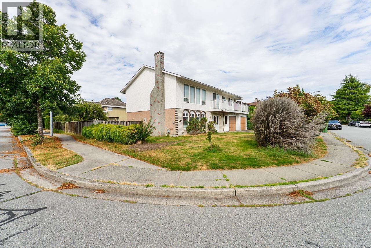 8391 Rideau Drive, Richmond, British Columbia  V7A 4M6 - Photo 3 - R3038965