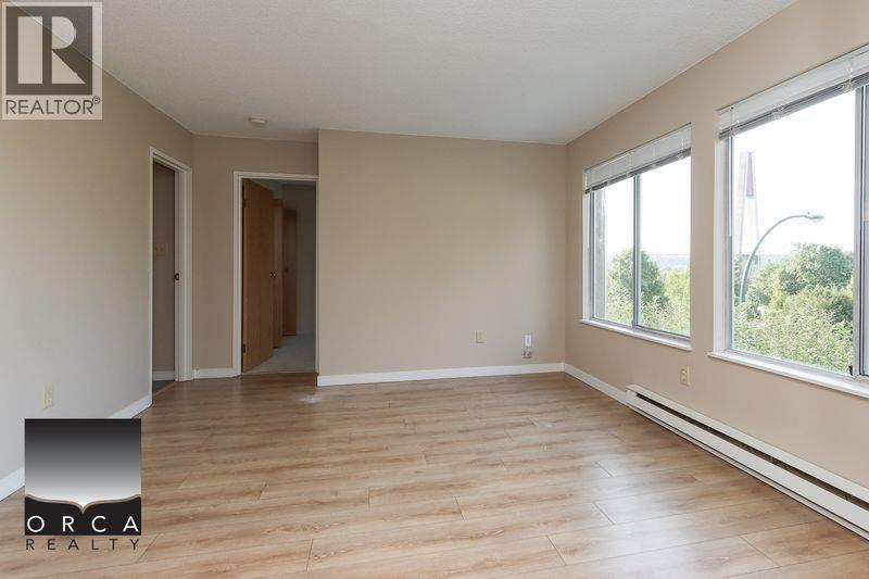 321 65 First Street, New Westminster, British Columbia  V3L 5K9 - Photo 2 - R3038955