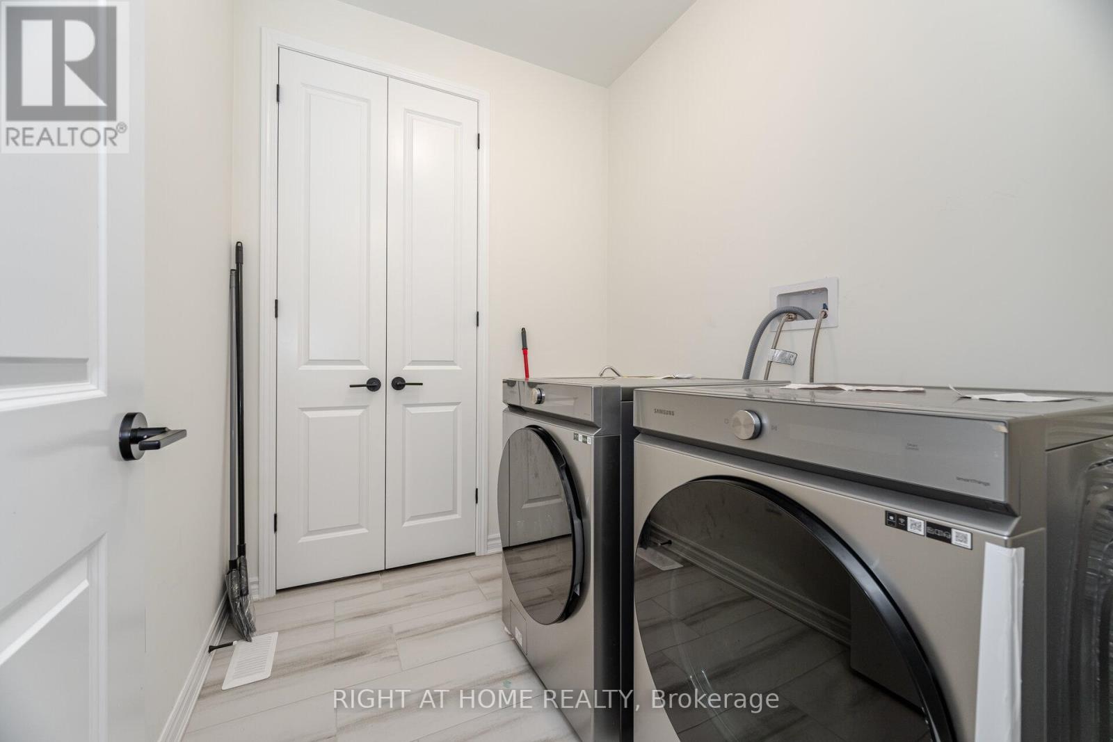 3281 Turnstone Boulevard, Pickering, Ontario  L1X 0M9 - Photo 38 - E12342219