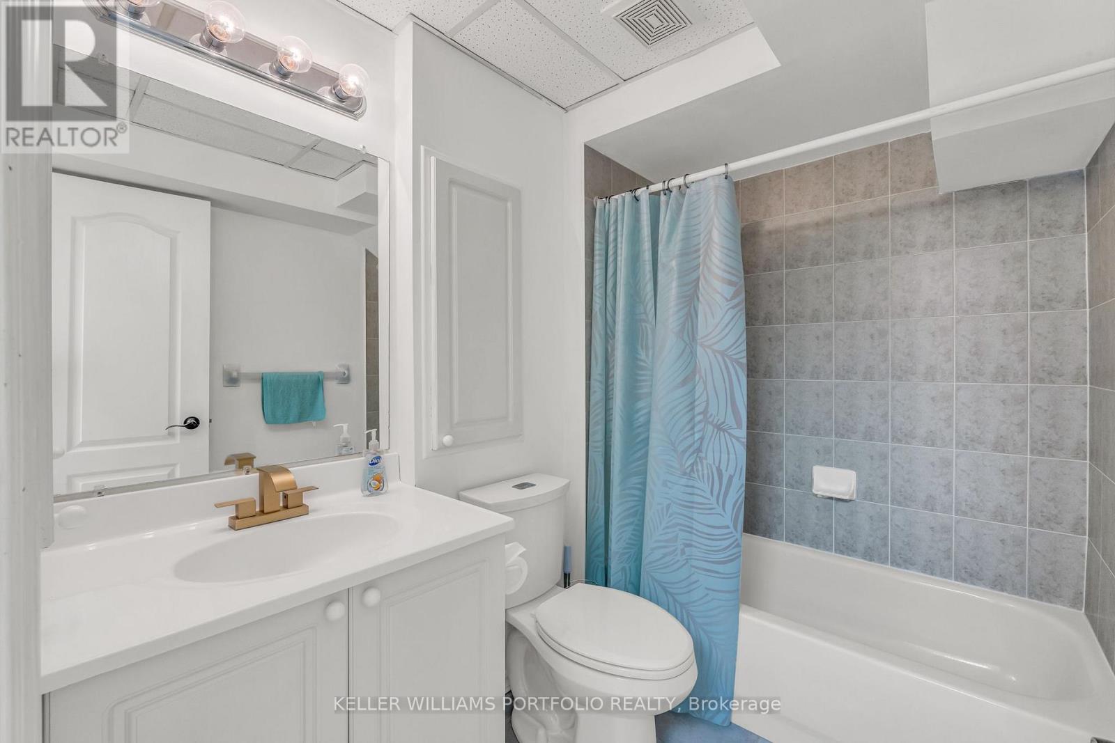 8 Vista View Court, Caledon, Ontario  L7C 1E1 - Photo 30 - W12355140
