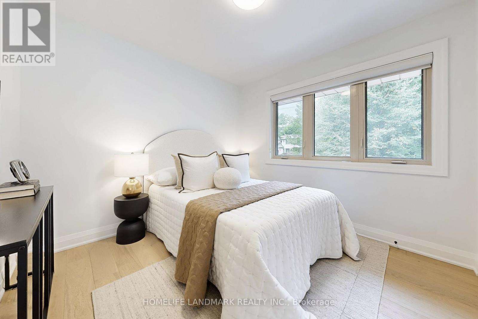 456 Chamberlain Lane, Oakville, Ontario  L6J 4H5 - Photo 43 - W12355151