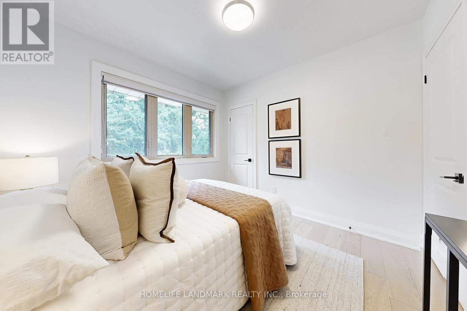 456 Chamberlain Lane, Oakville, Ontario  L6J 4H5 - Photo 45 - W12355151