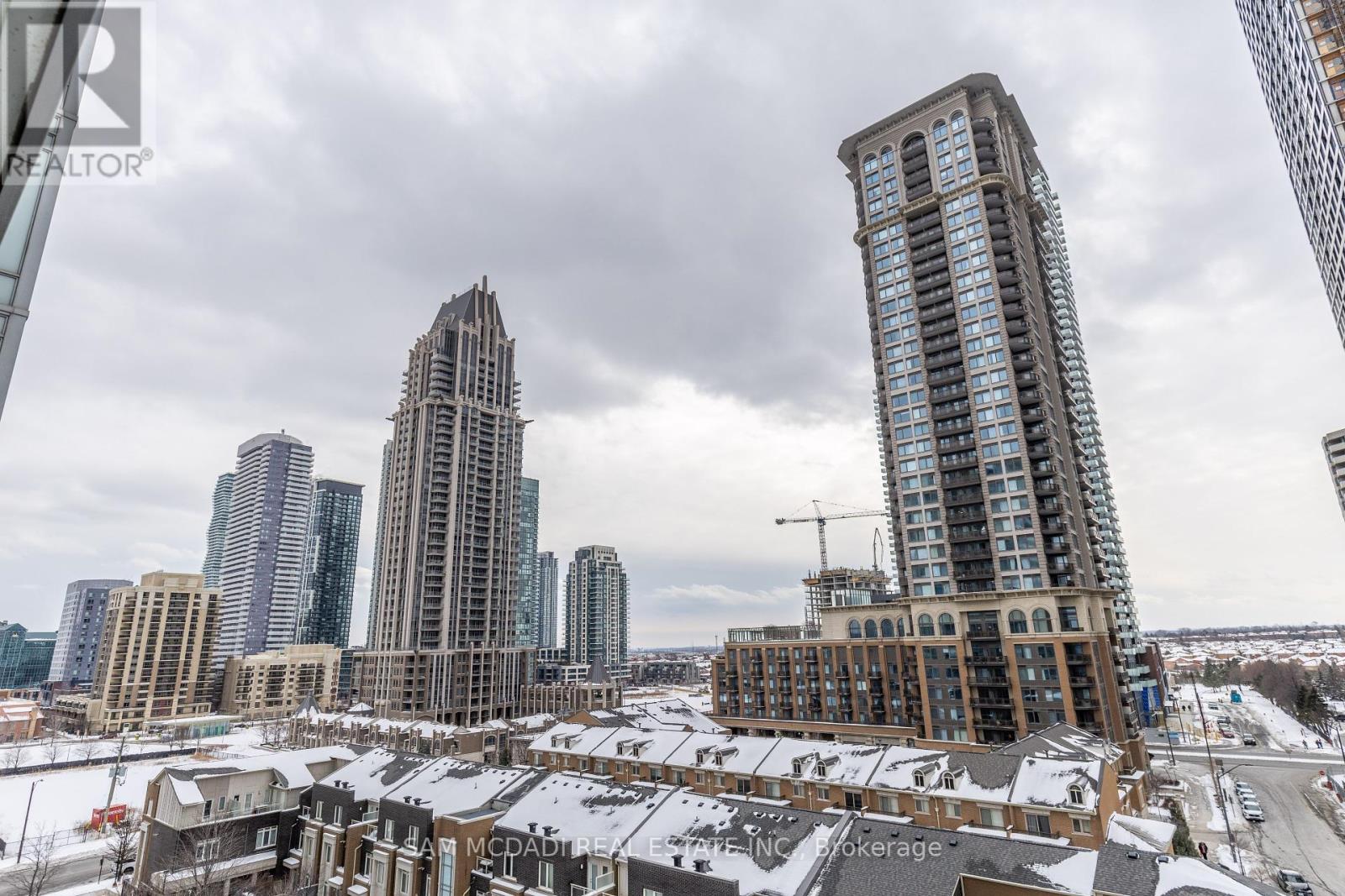 707 - 360 Square One Drive N, Mississauga, Ontario  L5B 0G7 - Photo 11 - W12355223