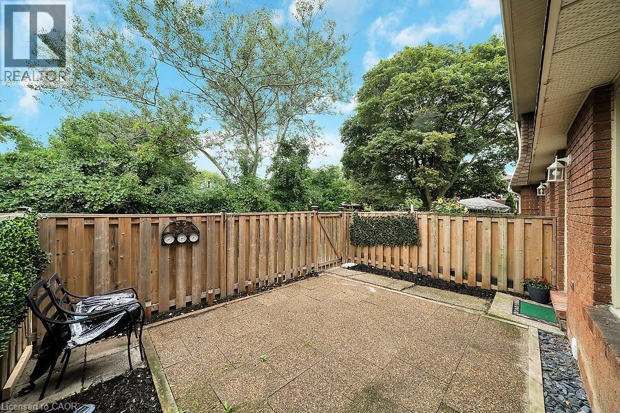 1015 Upper Gage Avenue Unit# 4, Hamilton, Ontario  L8V 4L2 - Photo 3 - 40756643