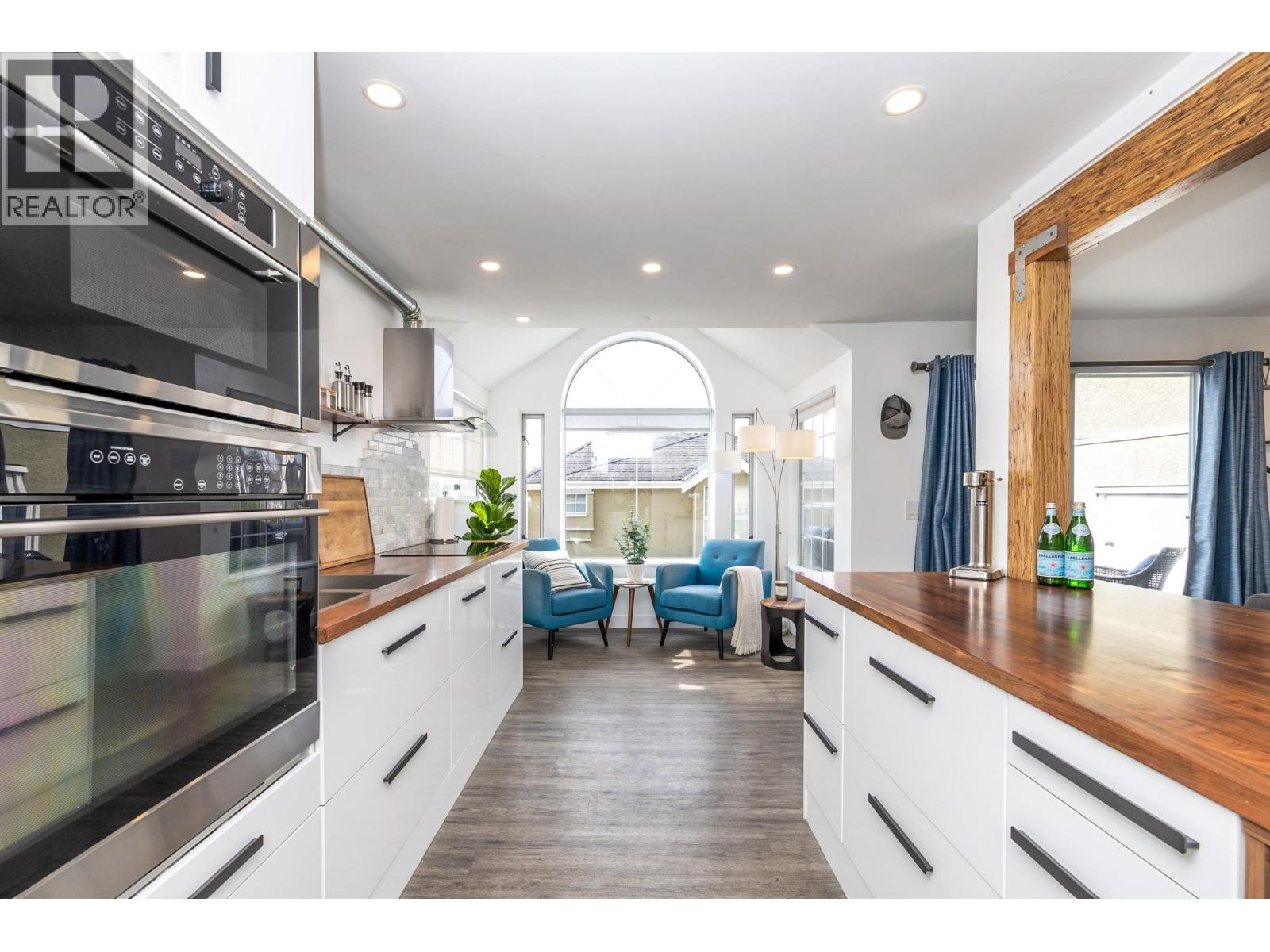 2313 Quayside Court, Vancouver, British Columbia  V5P 4W2 - Photo 7 - R3038939