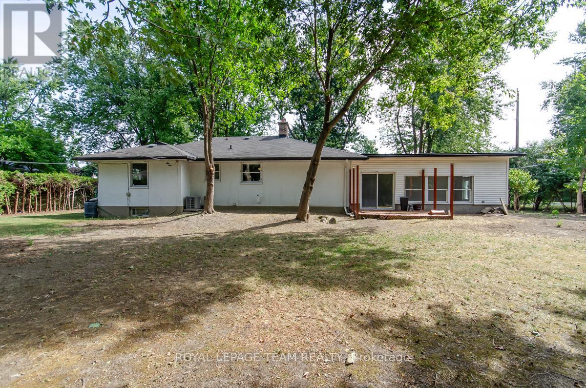 850 Killeen Avenue, Ottawa, Ontario  K2A 2X7 - Photo 34 - X12355313