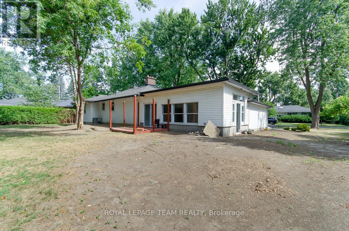 850 Killeen Avenue, Ottawa, Ontario  K2A 2X7 - Photo 35 - X12355313