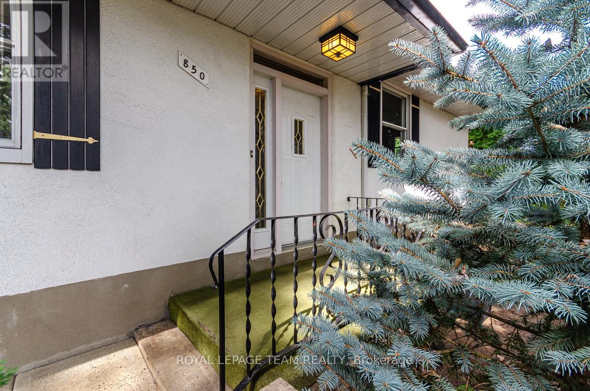 850 Killeen Avenue, Ottawa, Ontario  K2A 2X7 - Photo 39 - X12355313