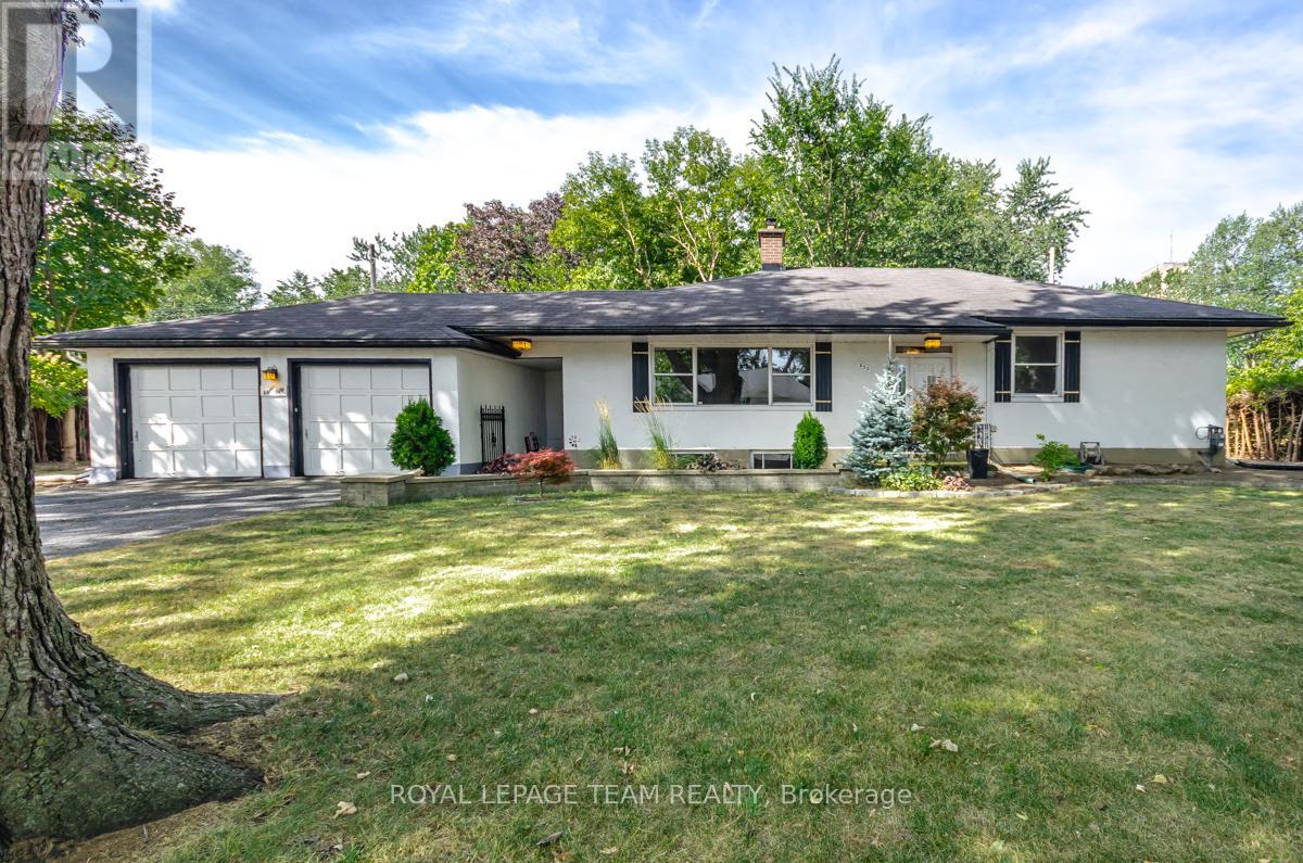 850 Killeen Avenue, Ottawa, Ontario  K2A 2X7 - Photo 5 - X12355313