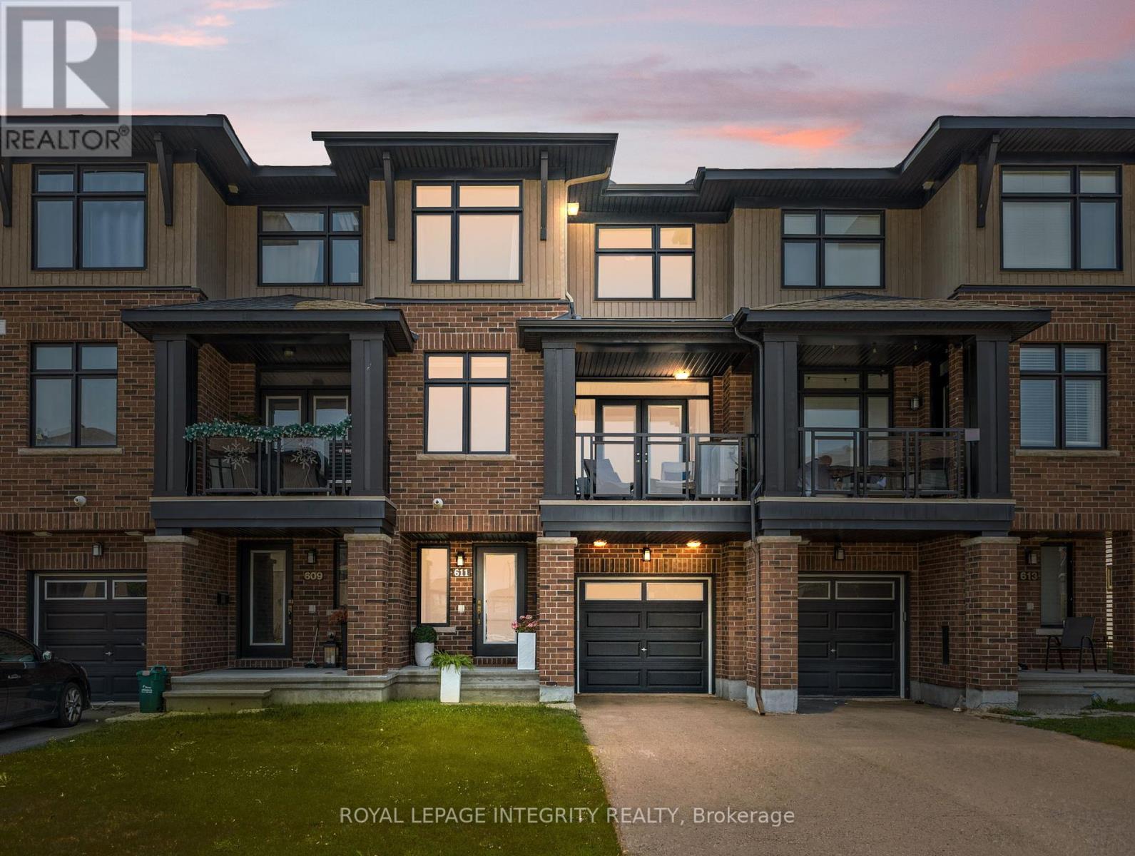 611 COMPASS STREET, ottawa, Ontario