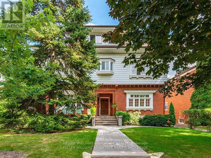 2ND FL #3 - 347 WALMER ROAD, Toronto, Ontario