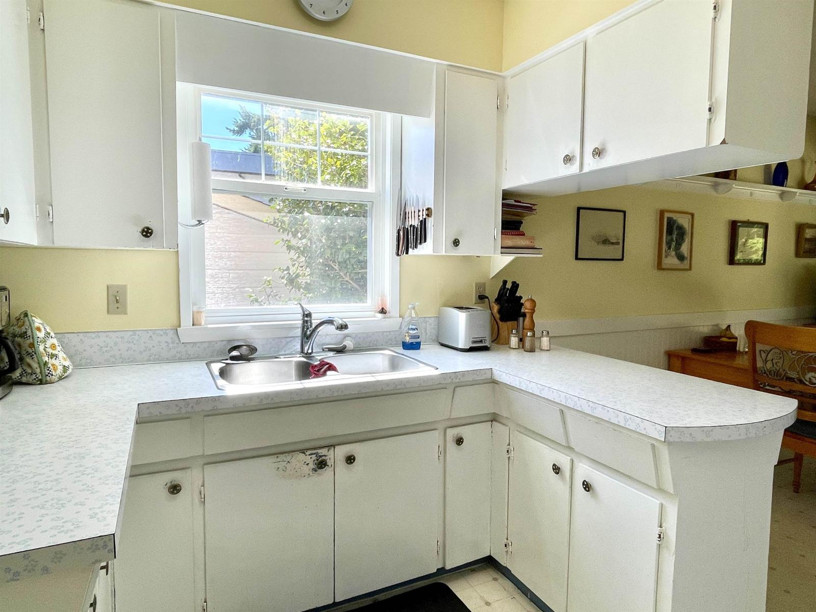 1421 129a Street, Surrey, British Columbia  V4A 3Y8 - Photo 7 - R3037262