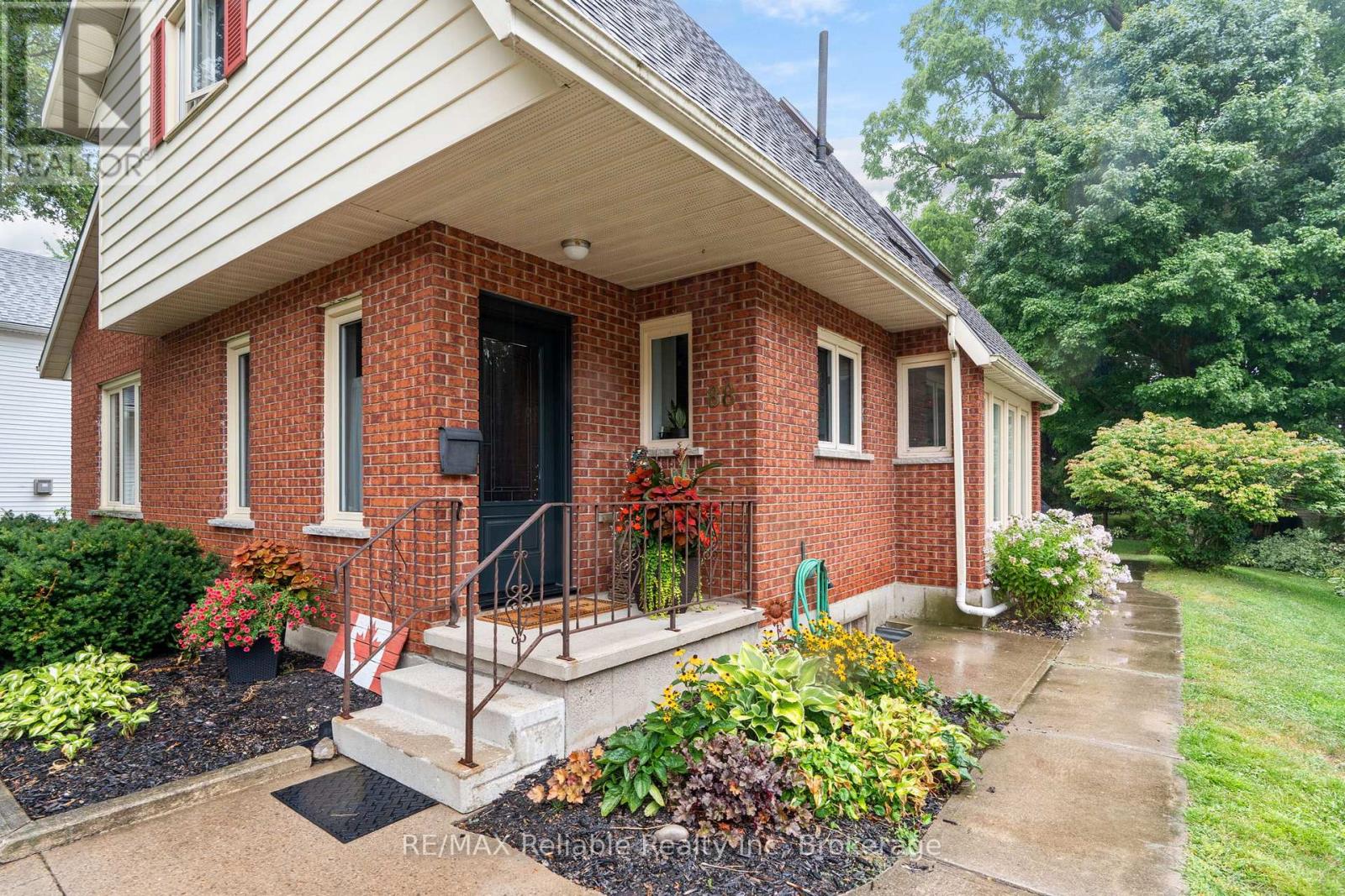 88 East William Street, Huron East, Ontario  N0K 1W0 - Photo 28 - X12355389