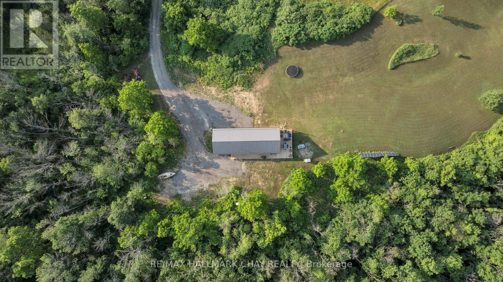 7724 County Road 9, Clearview, Ontario  L0M 1G0 - Photo 35 - S12355247