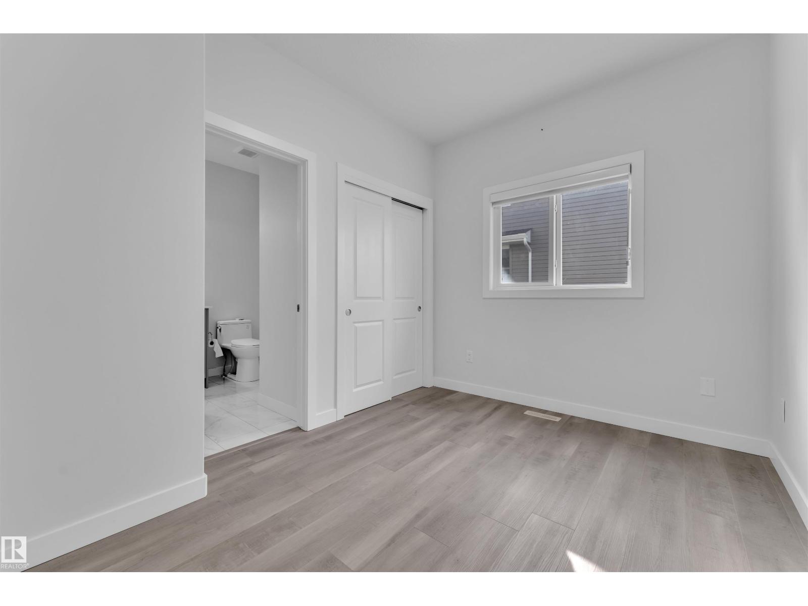 Property at 348 33 AV NW image 5