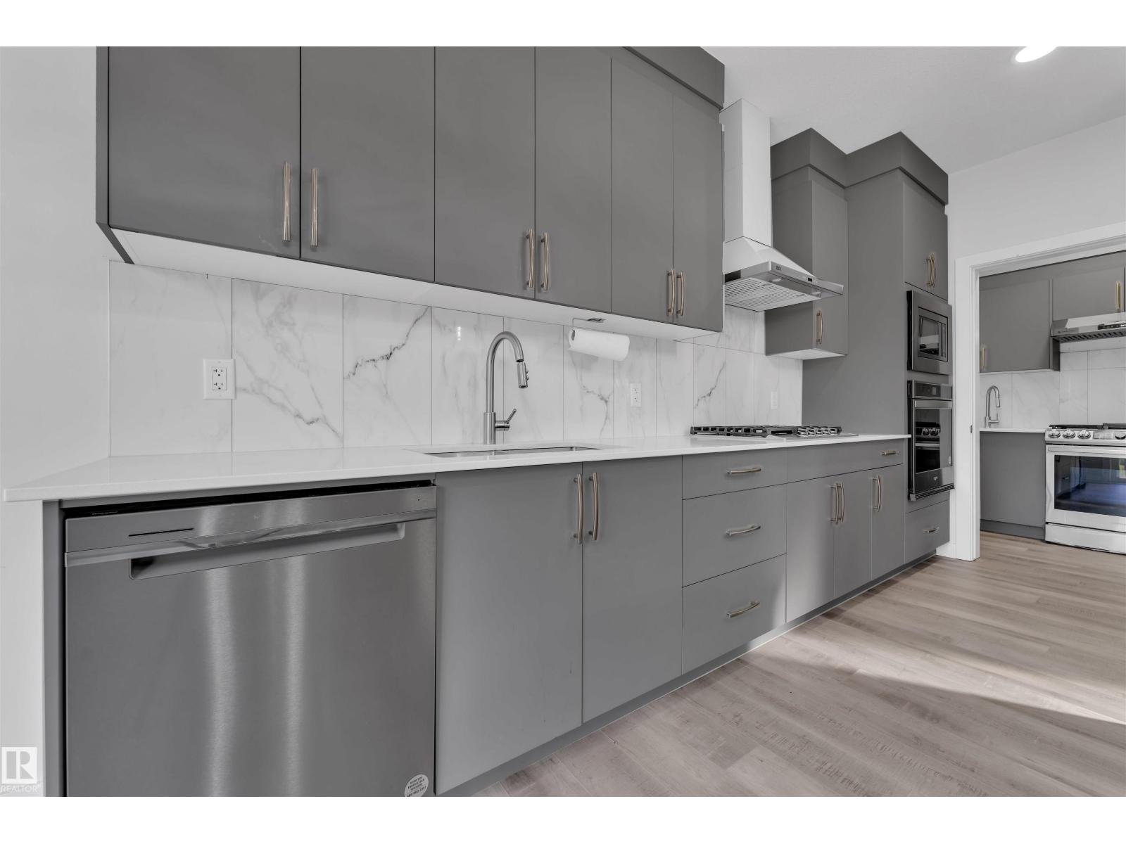348 33 Av Nw, Edmonton, Alberta  T6T 2S8 - Photo 17 - E4453863