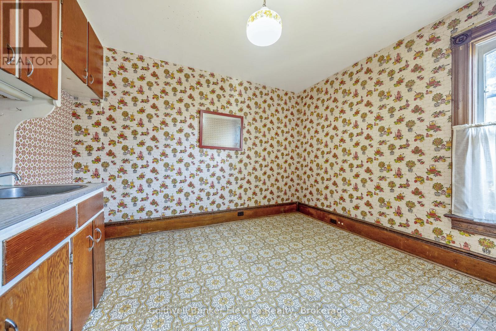 53 Willow Street N, Halton Hills, Ontario  L7J 1Z8 - Photo 31 - W12355243