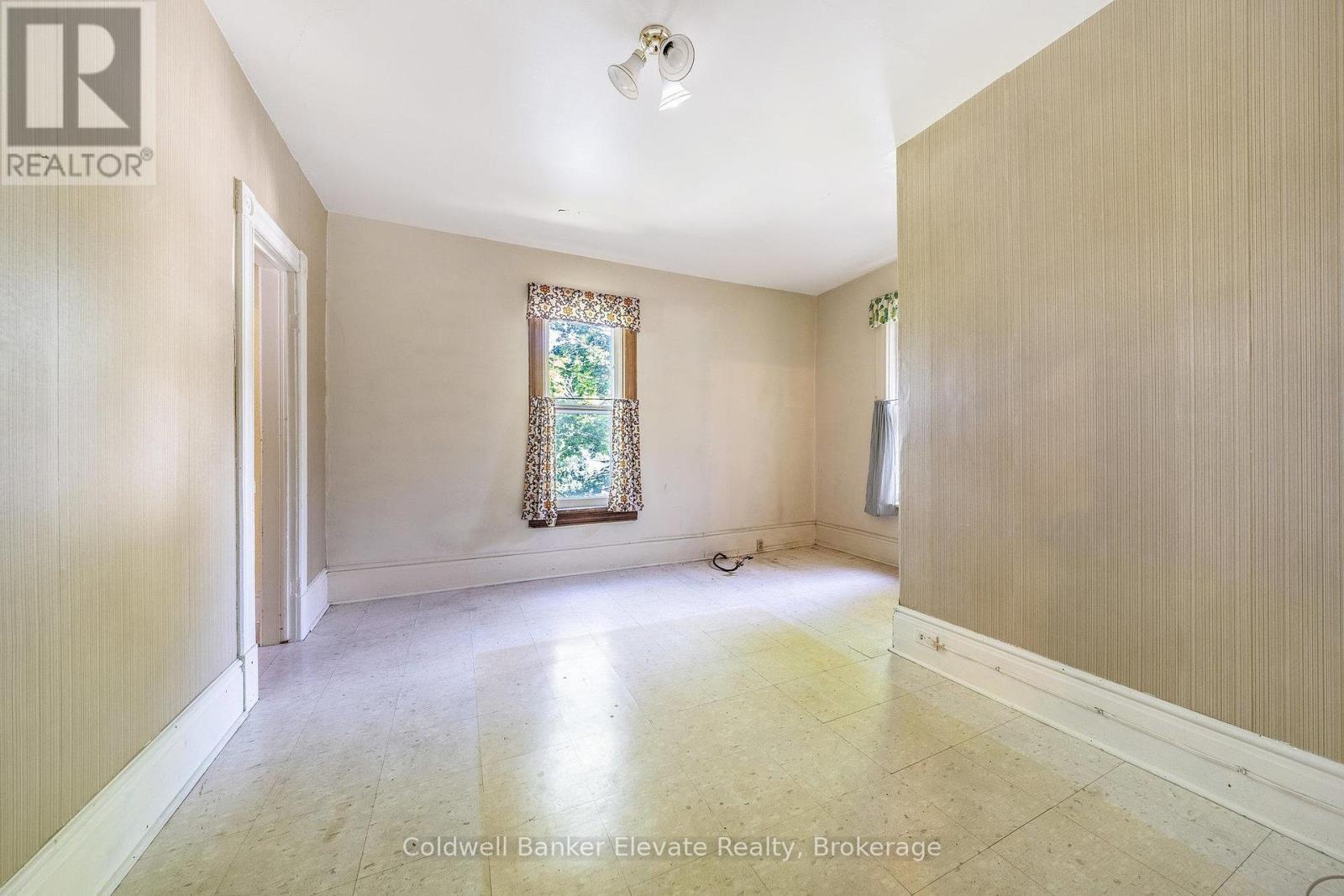 53 Willow Street N, Halton Hills, Ontario  L7J 1Z8 - Photo 34 - W12355243